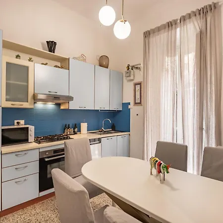 Laviadellespezie- Next Station-5terre-ac Apartamento La Spezia